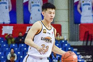 半岛体育官网-京媒：王岚嵚与北控转会费上有分歧 但后者诚意很大有望压哨签约