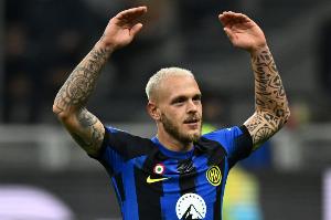 记者报国米训练：巴斯托尼今天随队合练 迪马尔科确定会出战拜仁