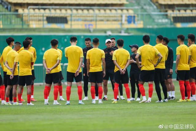 半岛体育入口-国足从“新”开始狠抓防守体系：两战新西兰争取零封