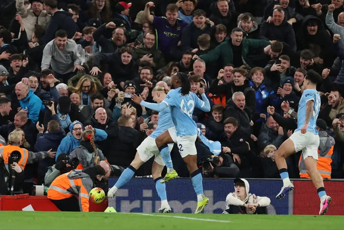 半岛体育入口-曼城落后9分反成赢家心态，阿森纳领先却慌了神|足总杯|联赛|体育赛事讨论|瓜迪奥拉|阿尔特塔_新浪体育_新浪新闻